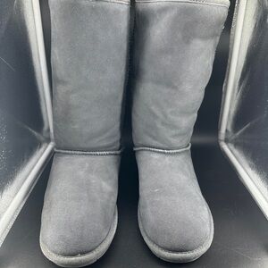 Gray Winter Boots Size 10